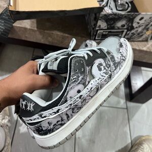 Kito Wares Dunks